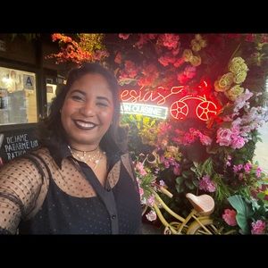 Meet your Posher, Andrea